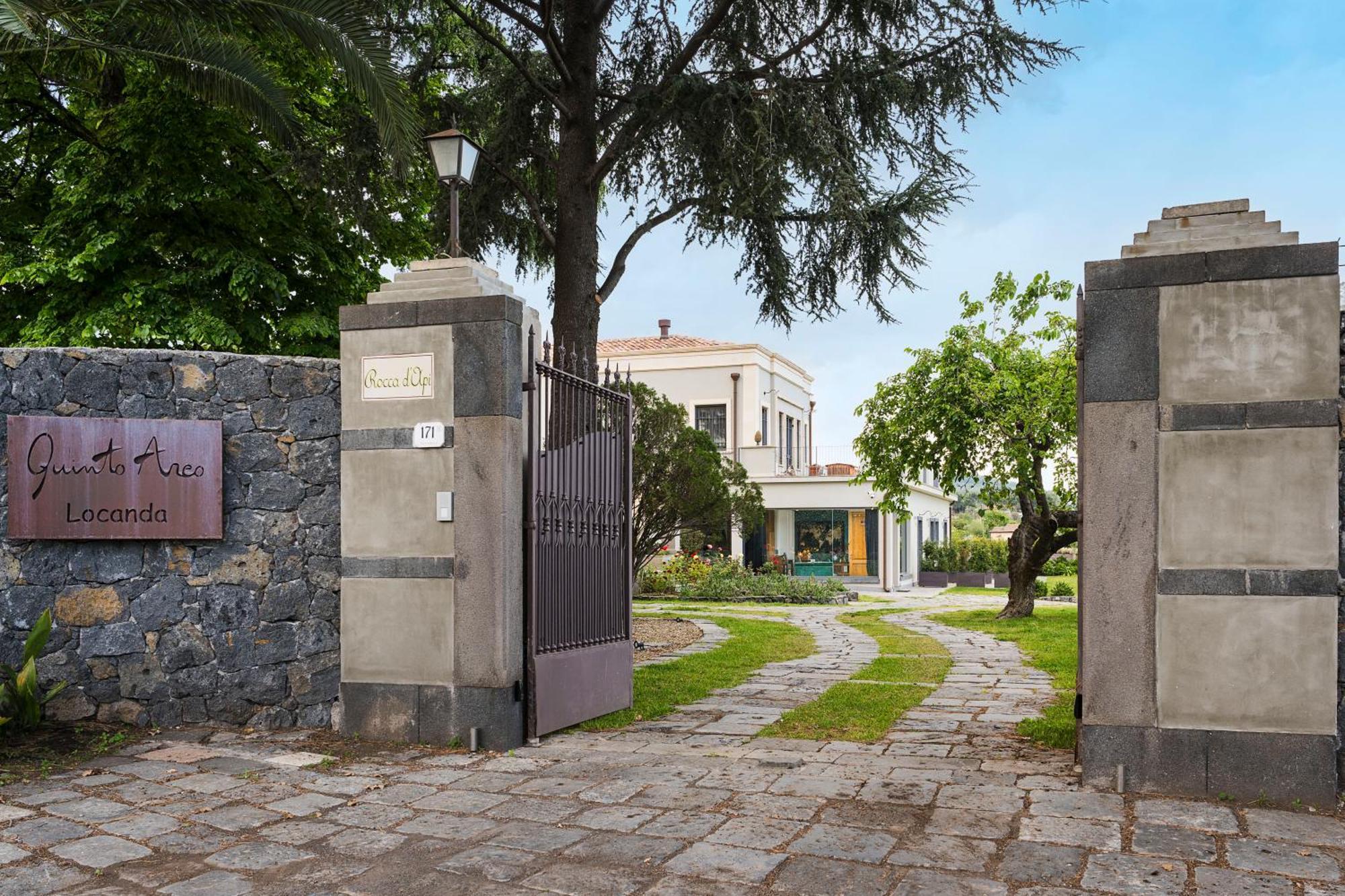 Locanda Quinto Arco Zafferana Etnea Exteriér fotografie